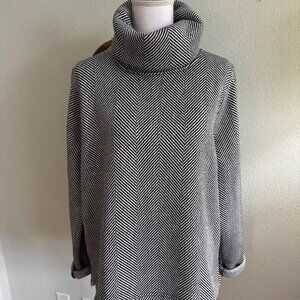 J. Crew Factory Black & White Herringbone  Fleece Turtleneck Sweater Size XL